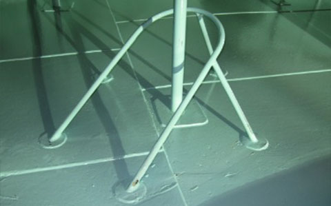 storage tank floating roof drain rubber hose system flanged ballasted nitrile viton leg protection